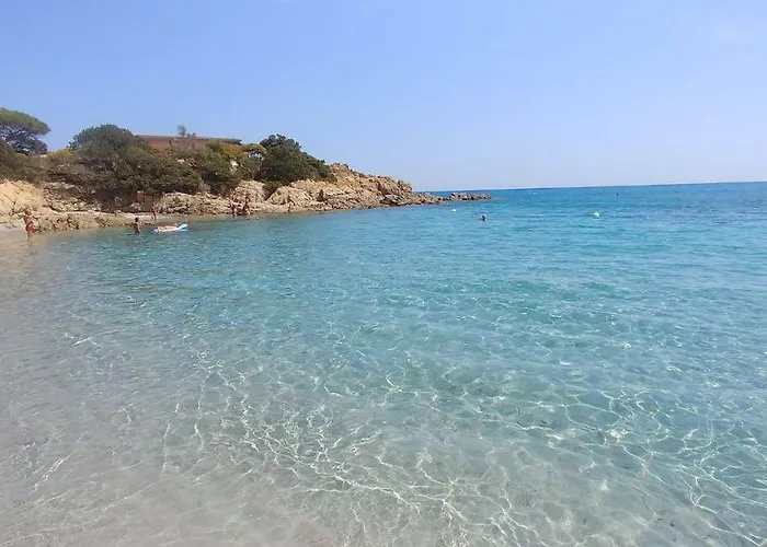 B. Calaliberotto Hébergement de vacances Cala Liberotto